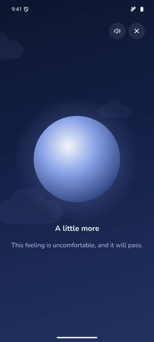 The breathing screen: a slowly growing circle on a night sky